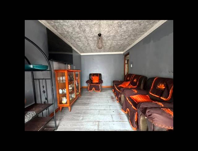 3 BEDROOM HOUSE FOR SALE IN HILLCREST HEIGHTS